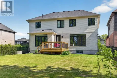 2120 Linkway Boulevard London South (south A) ON N6K 0K8