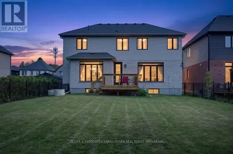 2120 Linkway Boulevard London South (south A) ON N6K 0K8