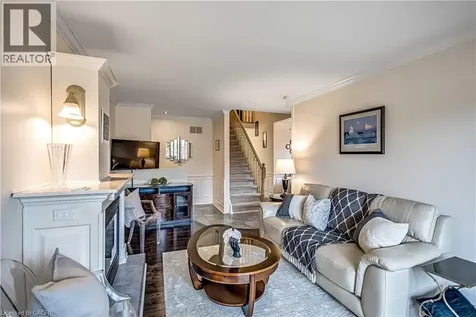 640 Acadia Drive Hamilton ON L8W 3V1