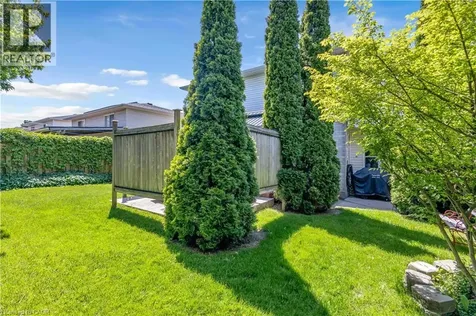 640 Acadia Drive Hamilton ON L8W 3V1