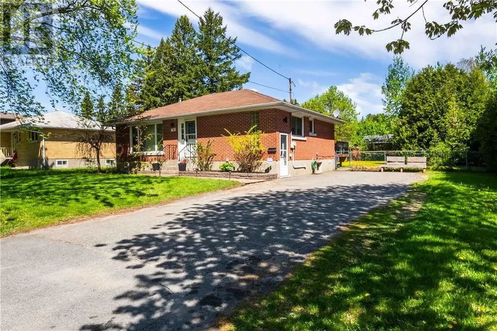 782 Robinson Drive Sudbury ON P3E 2J3