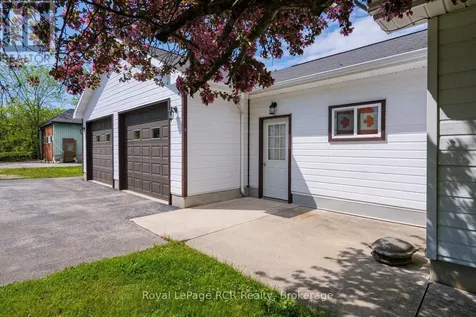 873 14th Street West Georgian Bluffs ON N4K 6V5