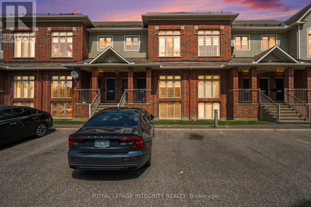 1512 Walkley Road Ottawa ON K1V 2G5