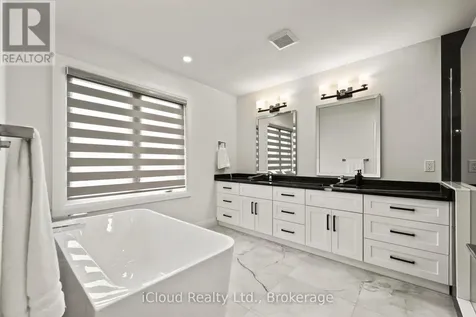 222 Cowan Court Amherstburg ON N9V 0G9