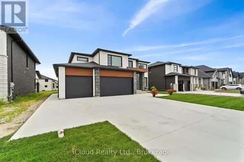 222 Cowan Court Amherstburg ON N9V 0G9