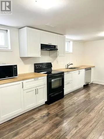 53 Centre Street East Orangeville ON L9W 2X4