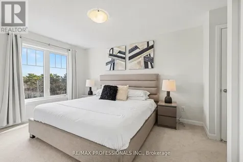 919 Lixnaw Court Ottawa ON K2J 6Y3