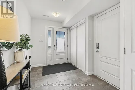 919 Lixnaw Court Ottawa ON K2J 6Y3