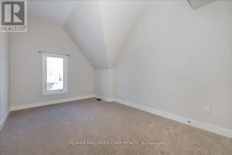 1 Ruby Crescent Road Orillia ON L3V 1C5
