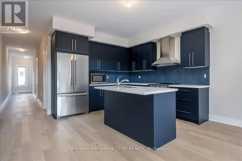 1 Ruby Crescent Road Orillia ON L3V 1C5