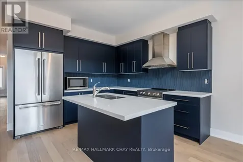 1 Ruby Crescent Road Orillia ON L3V 1C5