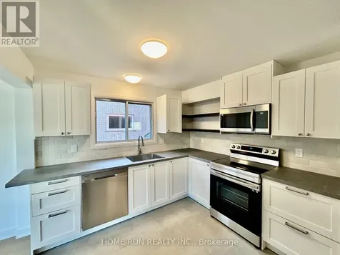 1436 Bellamy Street Ottawa ON K2C 1S3