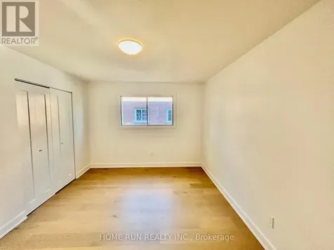 1436 Bellamy Street Ottawa ON K2C 1S3