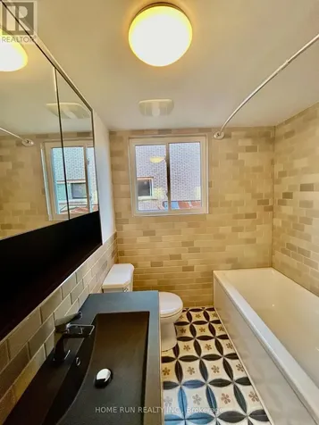1436 Bellamy Street Ottawa ON K2C 1S3
