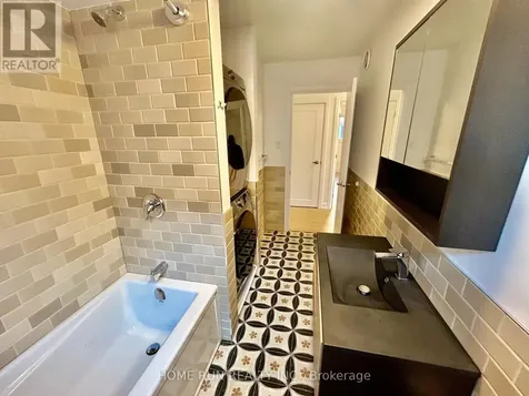 1436 Bellamy Street Ottawa ON K2C 1S3