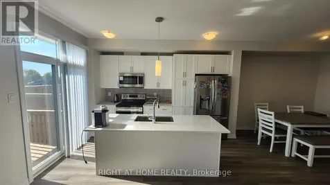 515 Montjay Road Ottawa ON K4A 5R1
