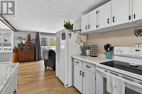 1545 Westview Crescent Selwyn ON K0L 2H0