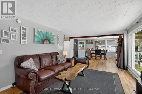 1545 Westview Crescent Selwyn ON K0L 2H0
