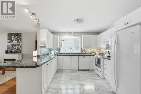 148 Glenariff Drive Hamilton ON L8B 1A5
