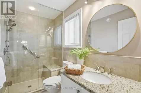 148 Glenariff Drive Hamilton ON L8B 1A5
