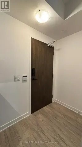 100 Eagle Rock Way Vaughan ON L6A 5B9