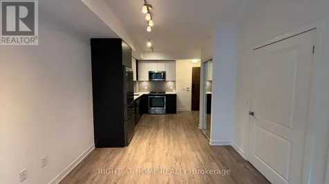 100 Eagle Rock Way Vaughan ON L6A 5B9