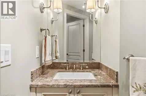 111 Forsythe Street Oakville ON L6K 3J9