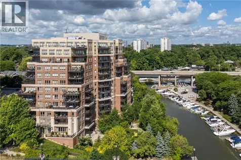 111 Forsythe Street Oakville ON L6K 3J9