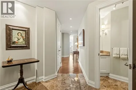 111 Forsythe Street Oakville ON L6K 3J9