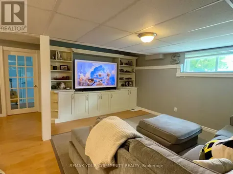86 Oxley Drive Penetanguishene ON L9M 1W1
