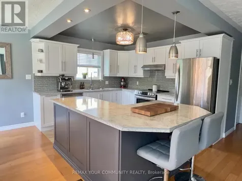 86 Oxley Drive Penetanguishene ON L9M 1W1