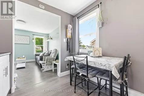 23 Summit Street Deep River ON K0J 1P0