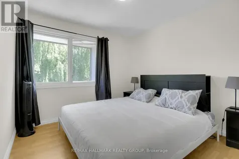 145 Penfield Drive Ottawa ON K2K 1M4