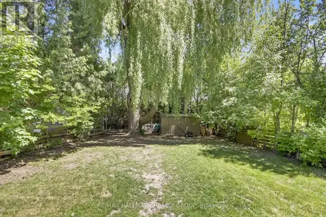 145 Penfield Drive Ottawa ON K2K 1M4
