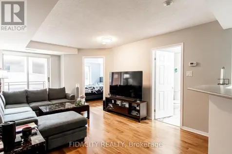 310 Central Park Drive Ottawa ON K2C 4G4