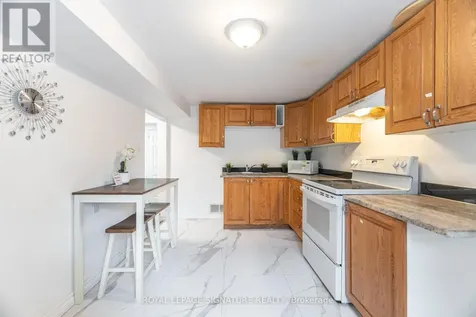 406 Tamarack Drive Waterloo ON N2L 4G6