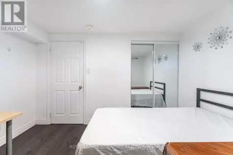 406 Tamarack Drive Waterloo ON N2L 4G6