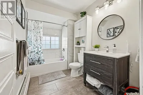 121 Cartier Street Ottawa ON K2P 1K4