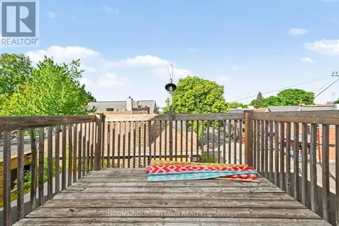 121 Cartier Street Ottawa ON K2P 1K4