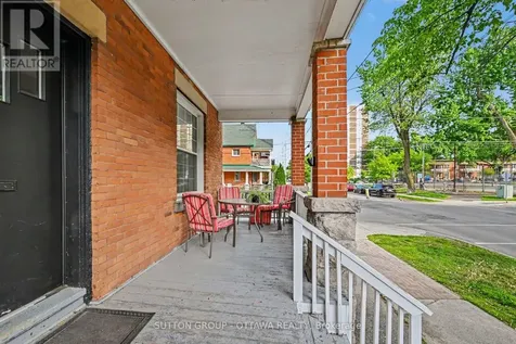 121 Cartier Street Ottawa ON K2P 1K4