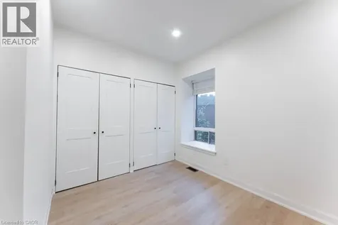 27 Grove Street Hamilton ON L8N 1P4