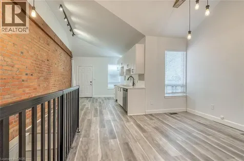 27 Grove Street Hamilton ON L8N 1P4