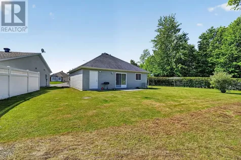 1506 Frank Court Cornwall ON K6H 7N7