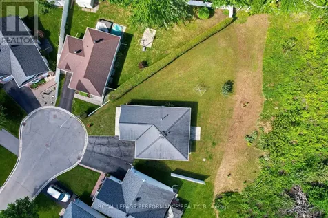 1506 Frank Court Cornwall ON K6H 7N7
