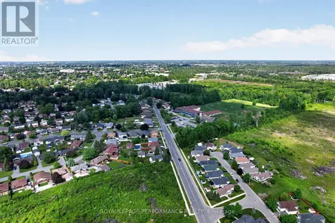 1506 Frank Court Cornwall ON K6H 7N7
