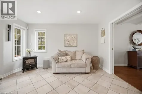 41 Plainsman Road Mississauga ON L5N 1C4