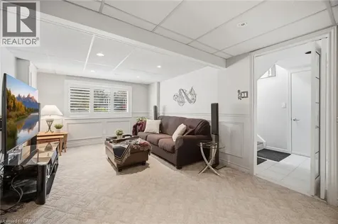 41 Plainsman Road Mississauga ON L5N 1C4