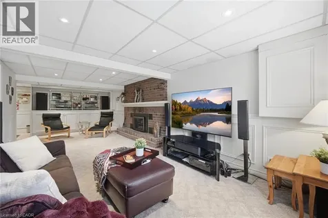 41 Plainsman Road Mississauga ON L5N 1C4