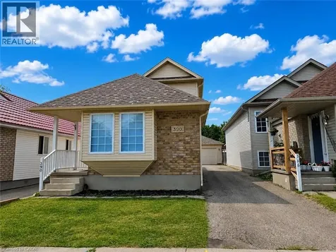 390 Wake Robin Crescent Kitchener ON N2E 3L6