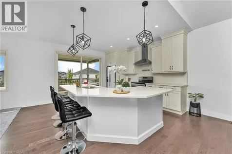 329 Patten Crescent Amherstburg ON N9V 0G3
